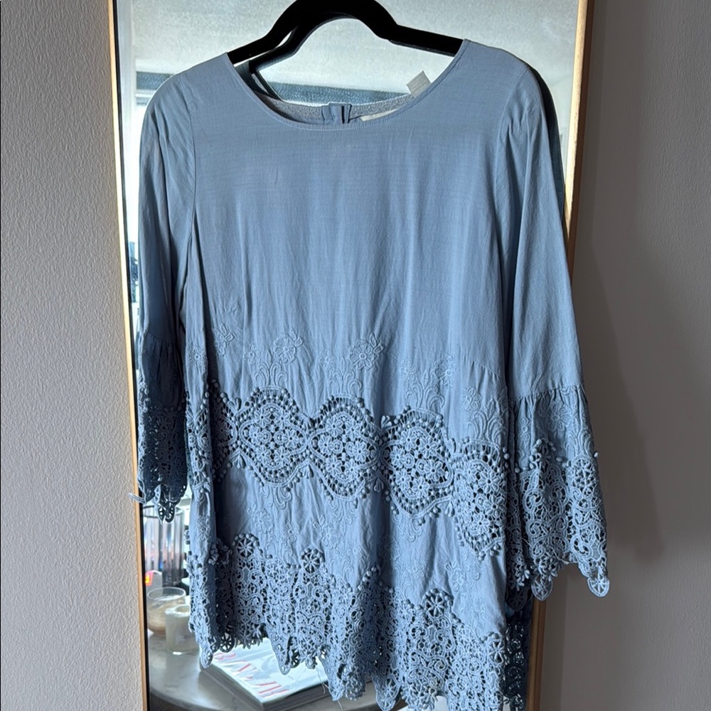 Elegant Blue Lace Women's Top